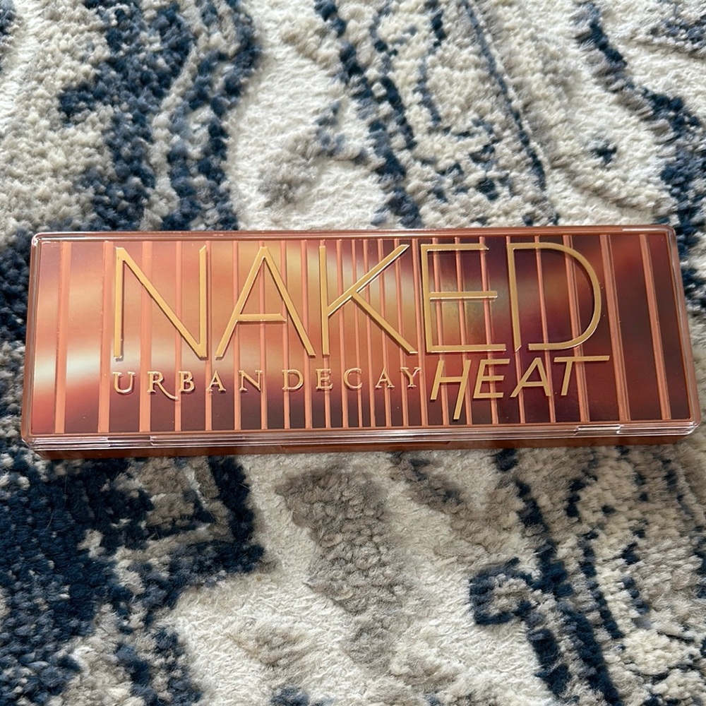 Urban Decay Naked Heat Eyeshadow Palette - Warm Tones